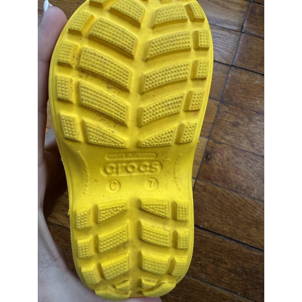 Crocs Handle It Rain Boots Kids Size C7 Yellow Waterproof Pull On 12803 Unisex - Picture 5 of 6